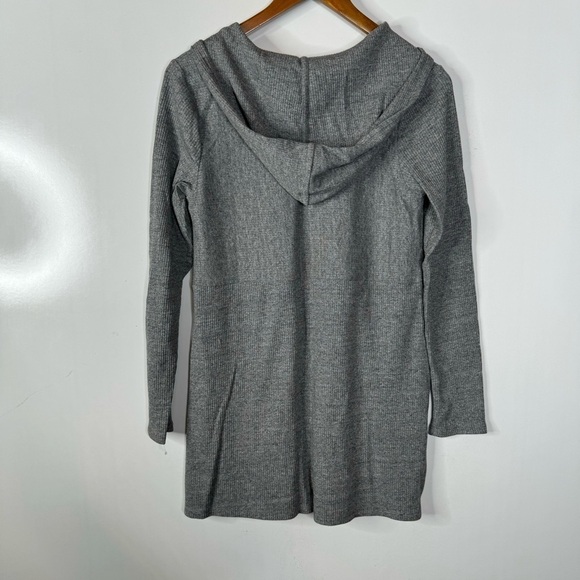 J. Jill NWT Gray Hooded Long Sleeve Tunic Size Xsmall - Picture 2 of 6